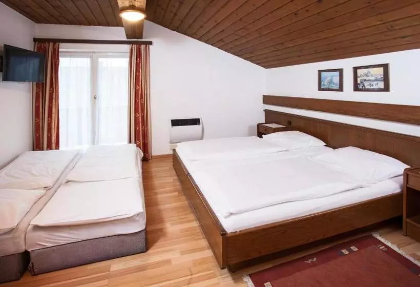 ペンション Gästehaus Sunkler