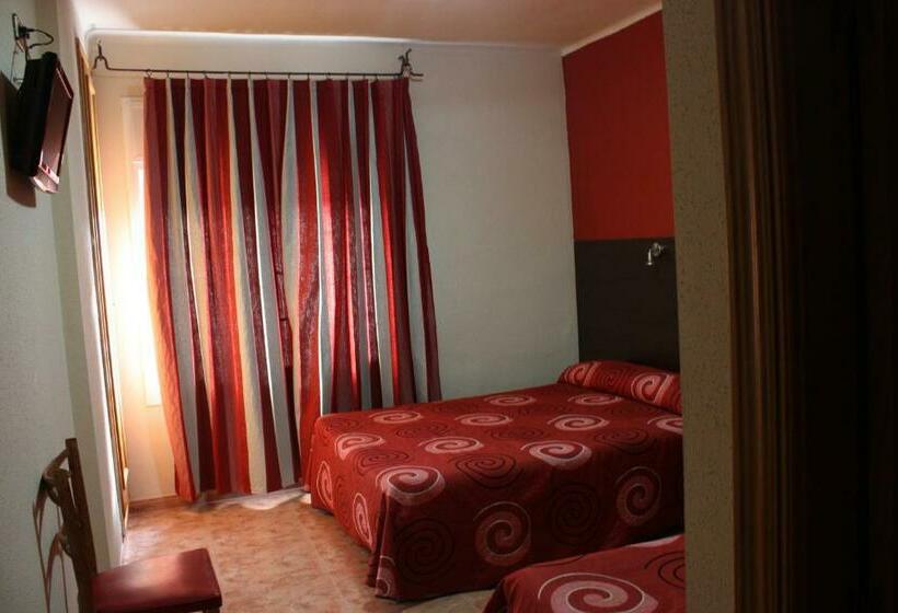 Pensão Hostal Hellin