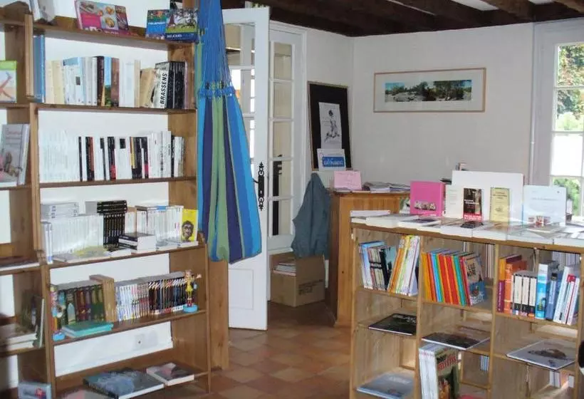 Majatalo Maison D'hôtes Villa Brindille