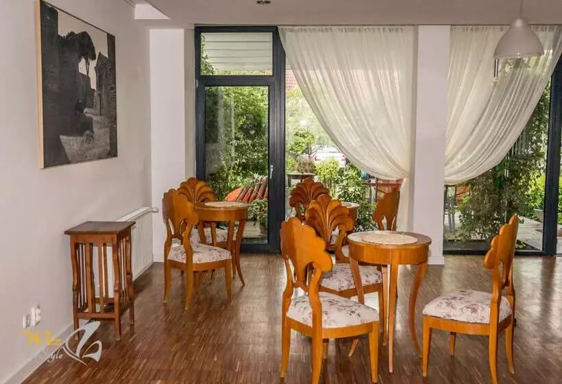 پانسیون May Residence