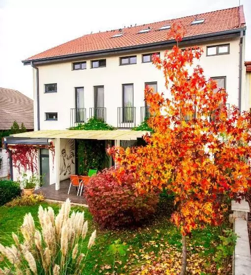 پانسیون May Residence