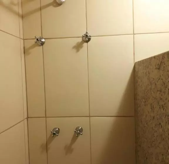 Pensão Pousada Familiar Oficial