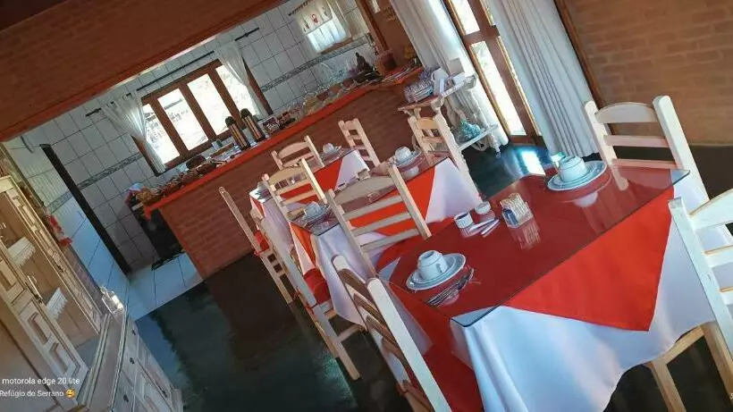 ペンション Pousada Refugio Do Serrano