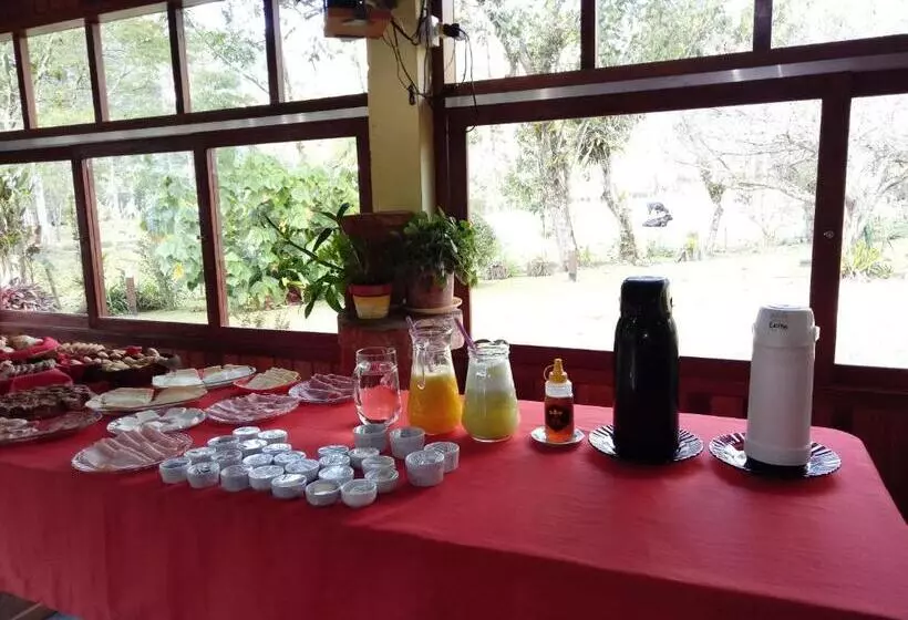 Majatalo Pousada Sítio Das Astrapéias