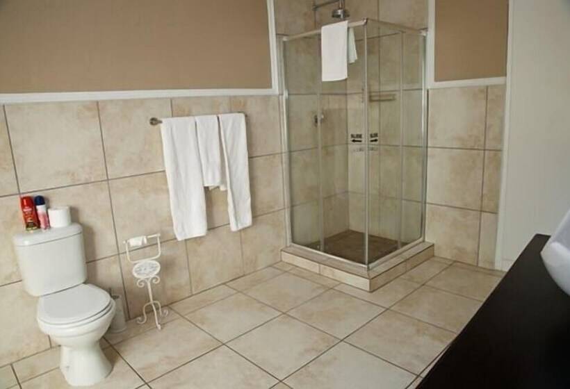 بنسيون Stay A While