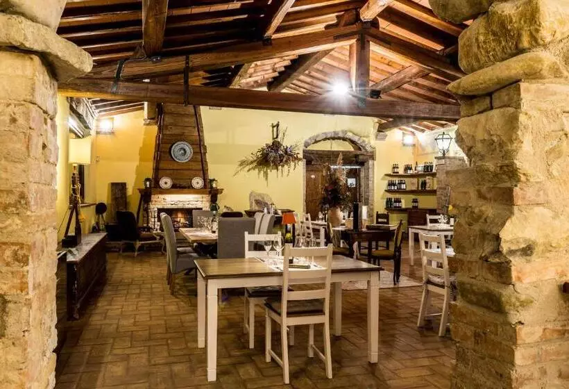 Hotelli Pieve Del Castello