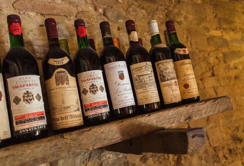 בית מלון כפרי Pieve Del Castello