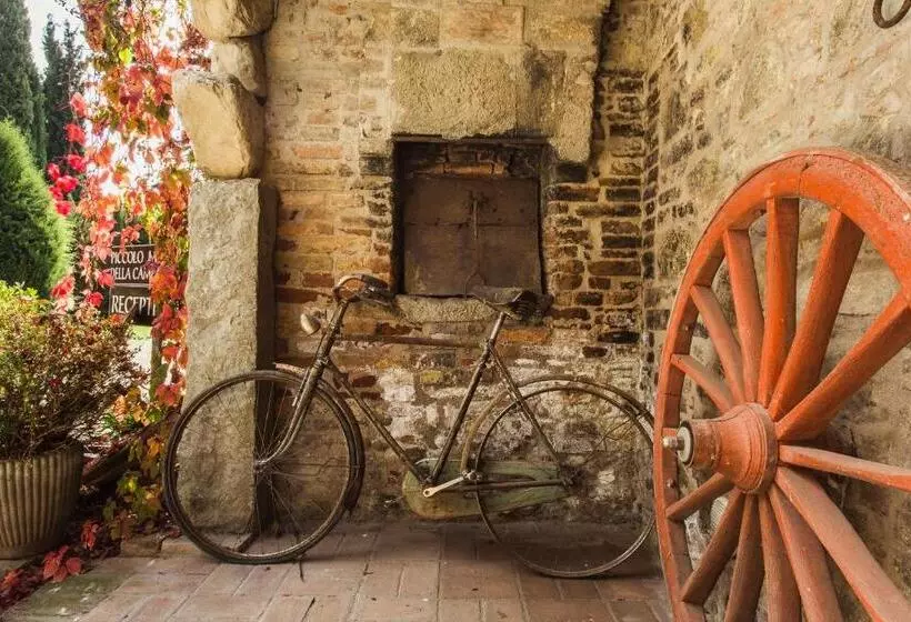 Hotelli Pieve Del Castello