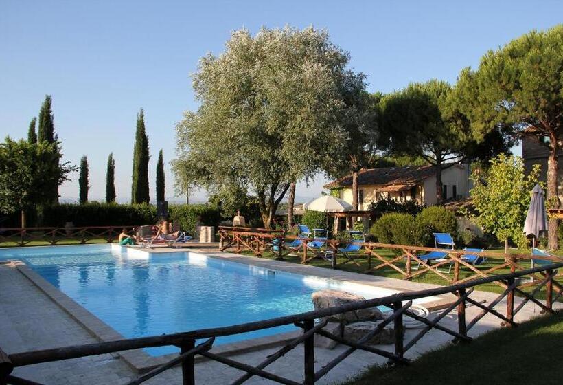 בית מלון כפרי Pieve Del Castello