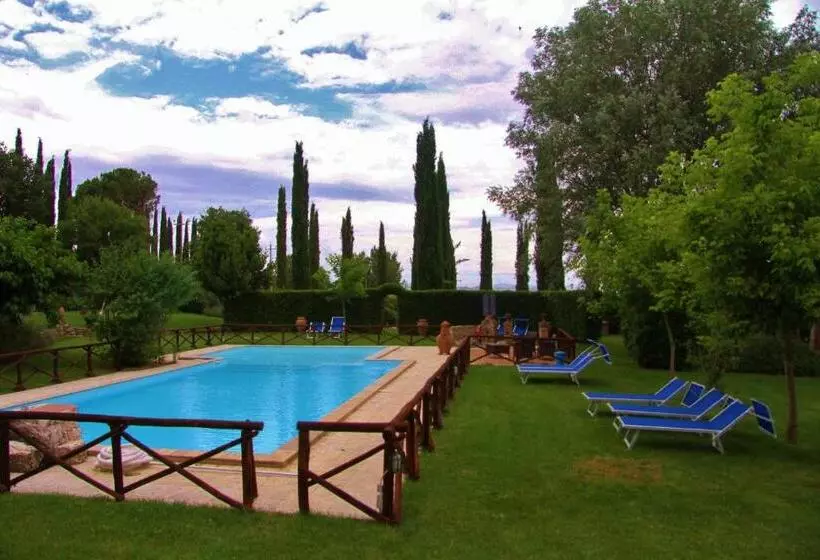 Hotelli Pieve Del Castello