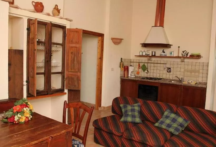 Hotelli Pieve Del Castello