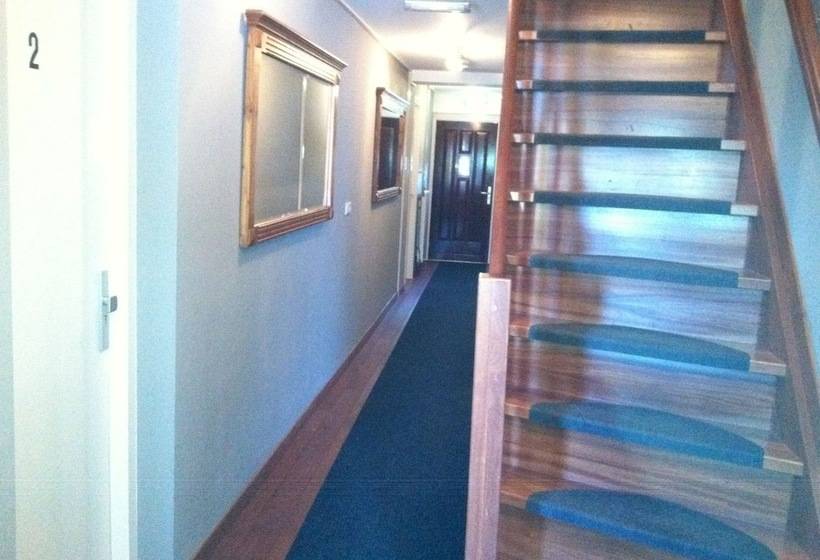 פנסיון Alex Rooms