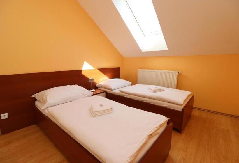 بنسيون Blatenský Dvůr