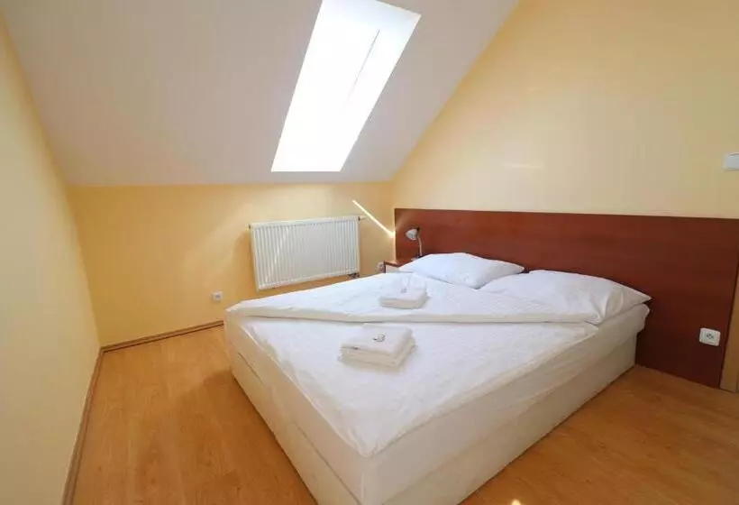 پانسیون Blatenský Dvůr