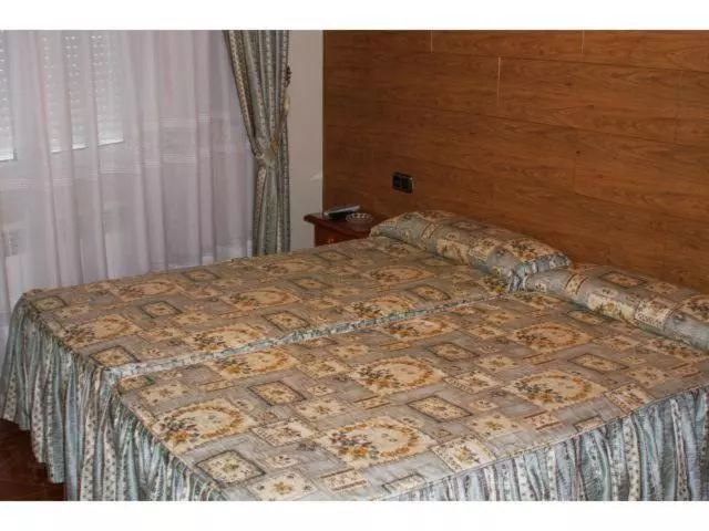 ペンション Hostal Castilla