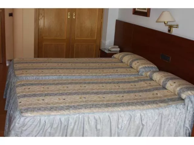 ペンション Hostal Castilla