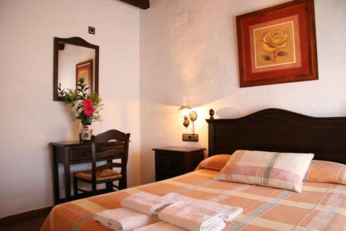 Pension Hostal Torre De Guzmán