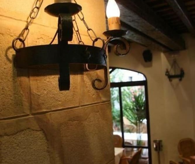 Pension Hostal Torre De Guzmán