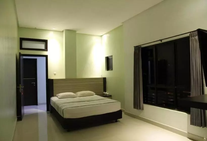 ペンション Istanaku