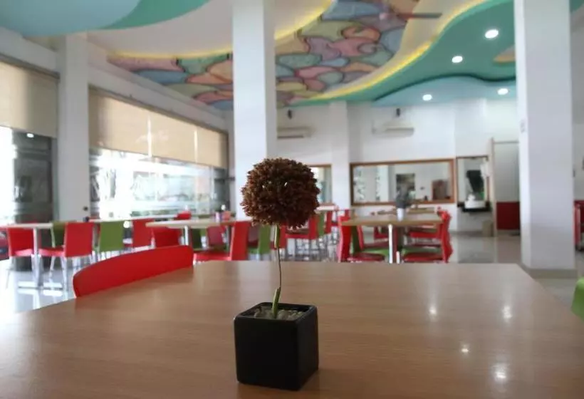 ペンション Istanaku