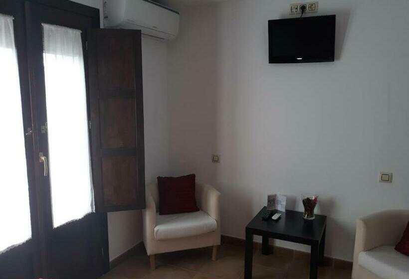 بنسيون La Venta Del Arriero