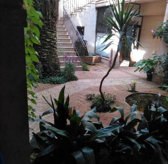 بنسيون La Venta Del Arriero