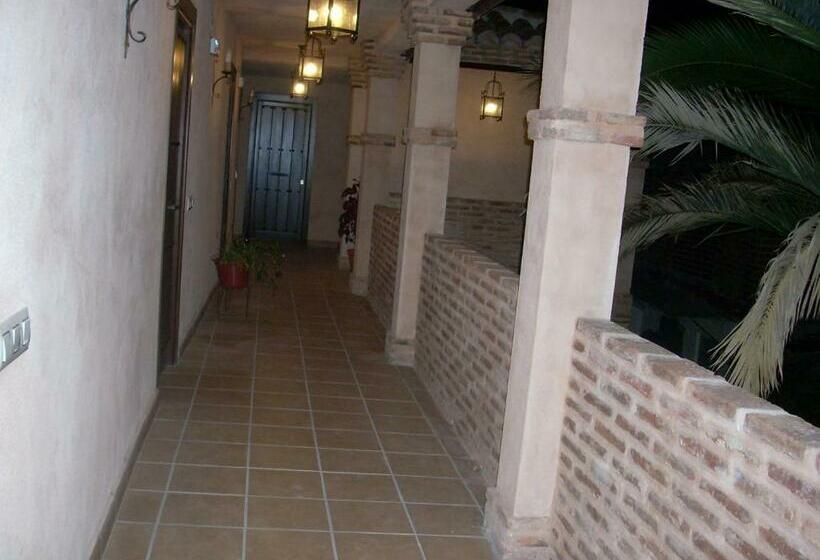 بنسيون La Venta Del Arriero