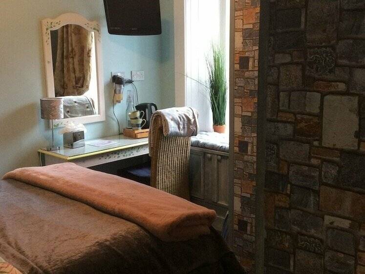 پانسیون Lagganbeg Guest House