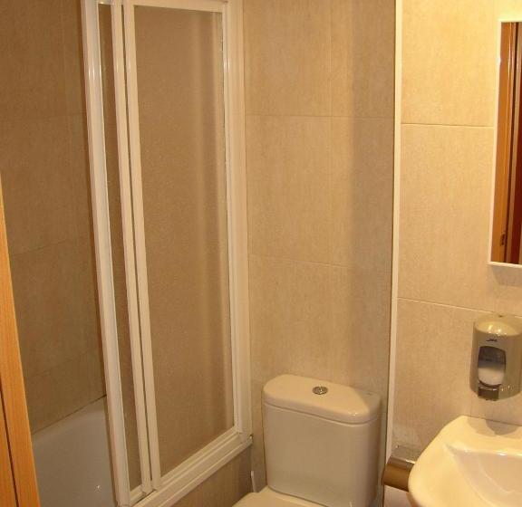 ペンション Pensió Sant Antoni