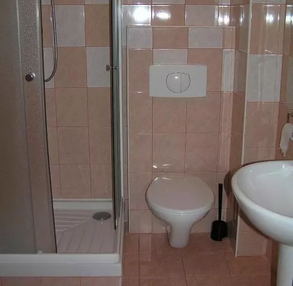 Majatalo Penzion Malaika