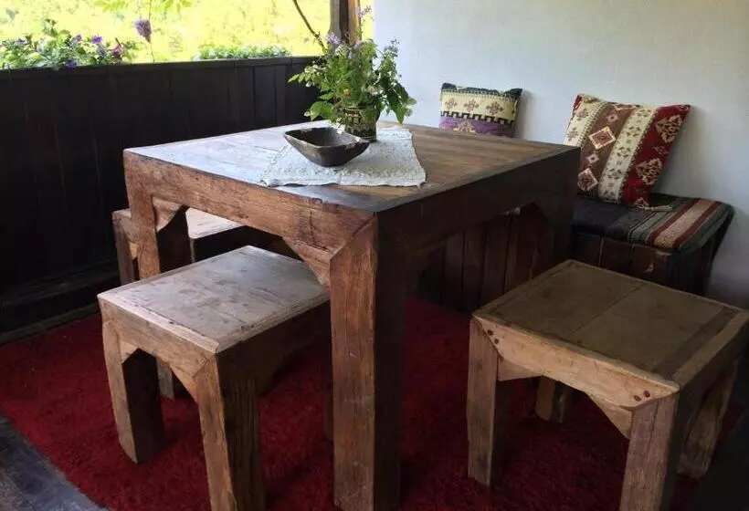 Majatalo Stefanina Guesthouse