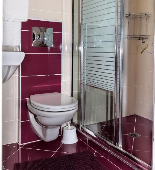 پانسیون Vila Saltanat 41