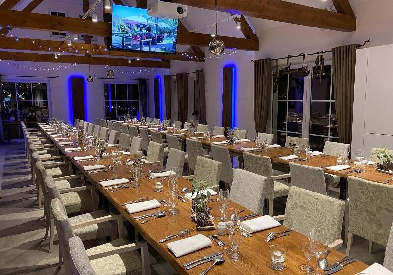 ペンション Zum Schlangenkönig