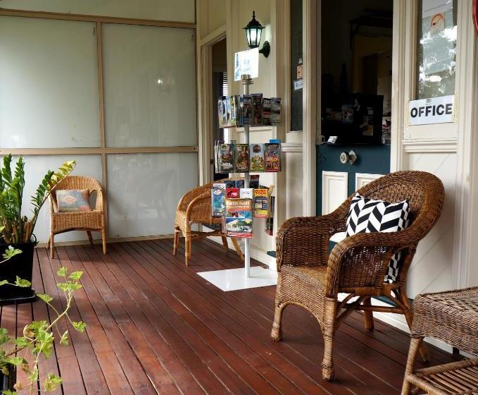 הוסטל Ellie's Guest House