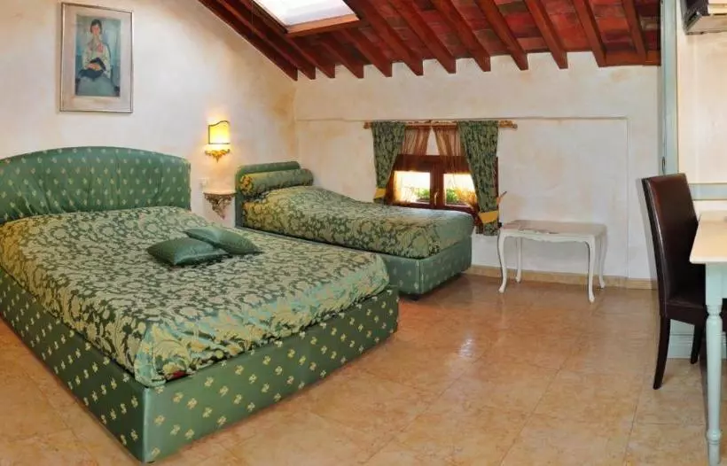 تختخواب و صبحانه Locanda Modigliani