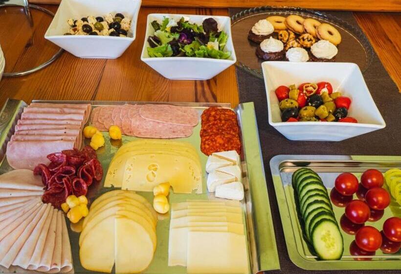 مبيت وإفطار Penzion Tofi