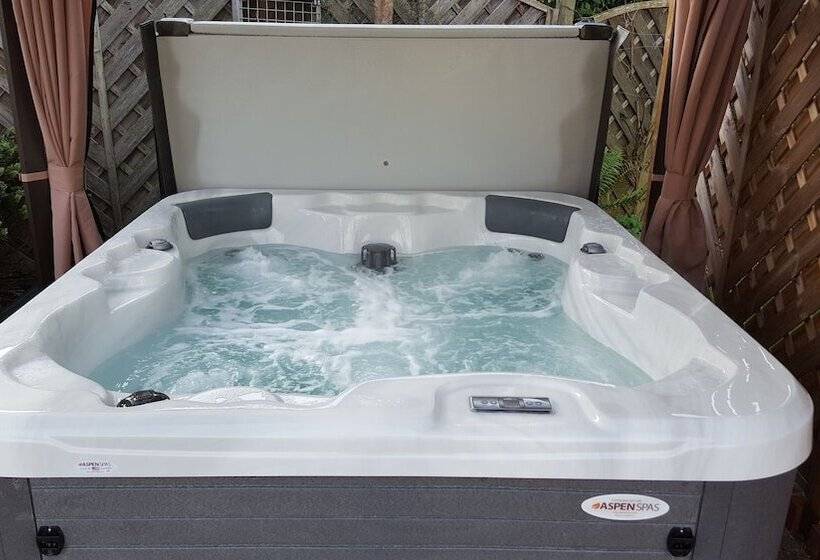 Pansiyon Brookside Guest House & Mini Spa