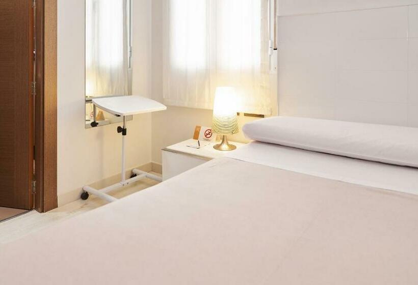 بنسيون El Hostal De Violeta