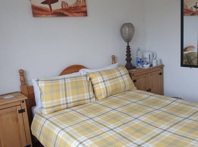 Pensionat Fairways Guest House