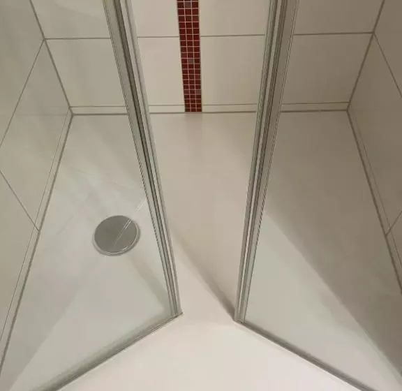 ペンション Gästehaus Brugger