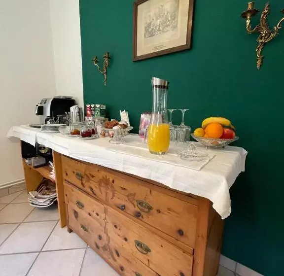 ペンション Gästehaus Brugger