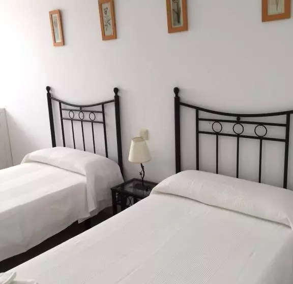 Majatalo Hostal Rios