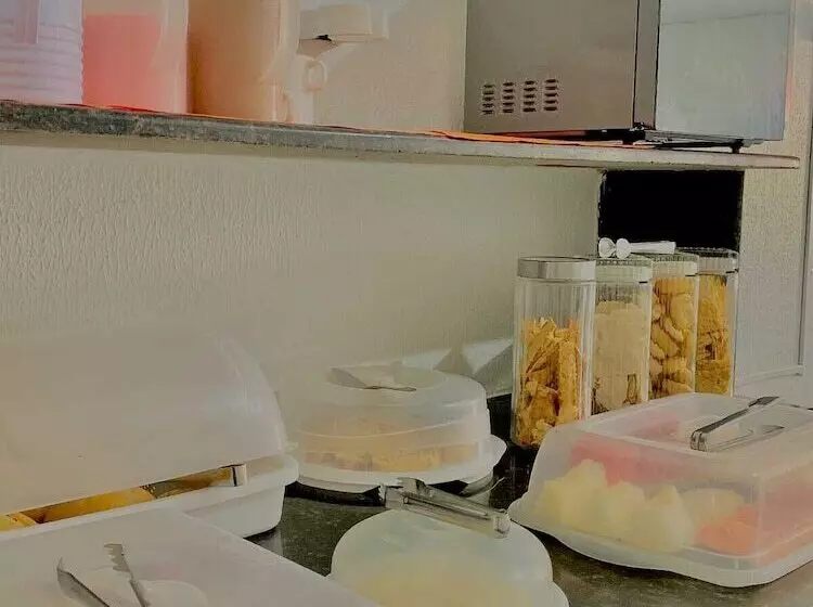 ペンション Pousada Marahub