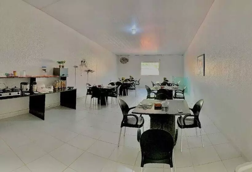 ペンション Pousada Marahub