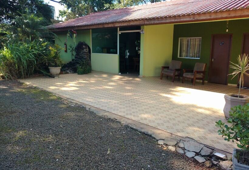 Pension Pousada Naipi