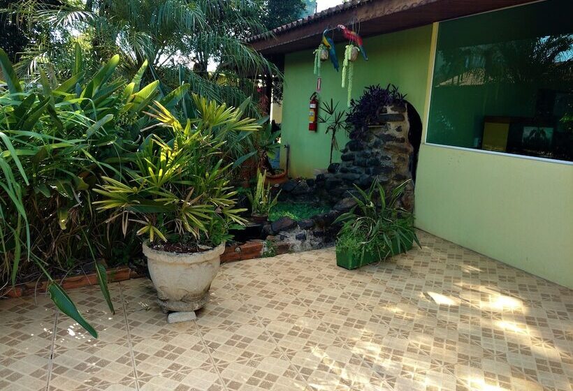 Pension Pousada Naipi