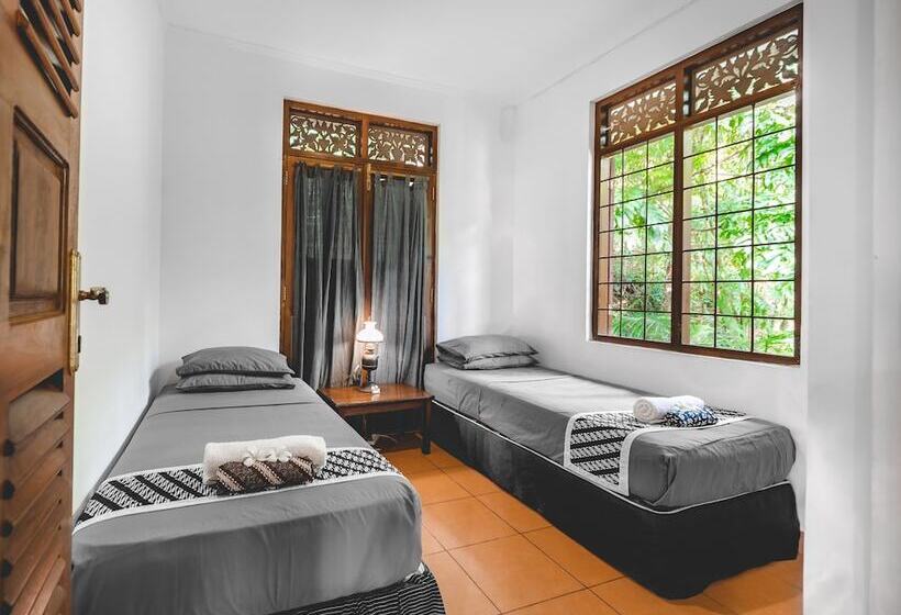 膳宿费 The Studio