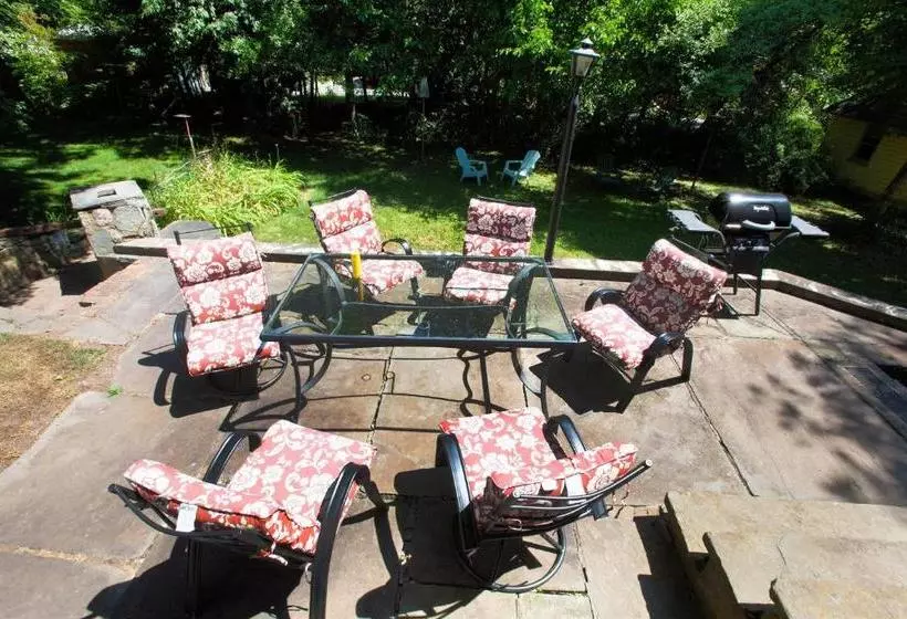 Majatalo Village Suites