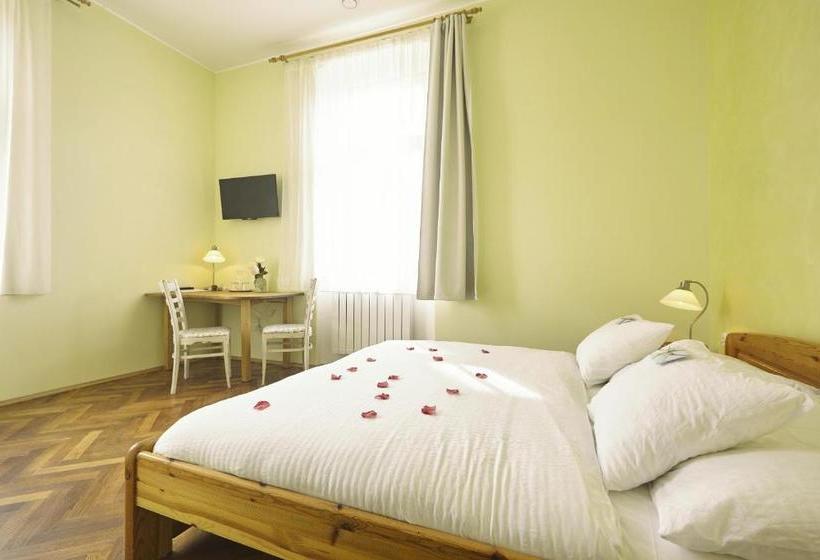 بنسيون Wellness Penzion U Muzea