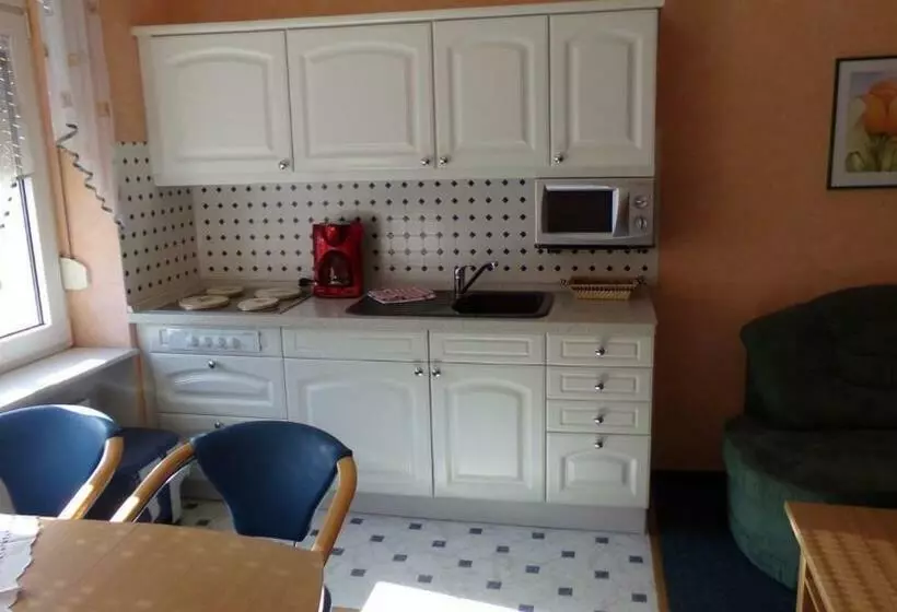 ペンション Zum Weingutsmuseum